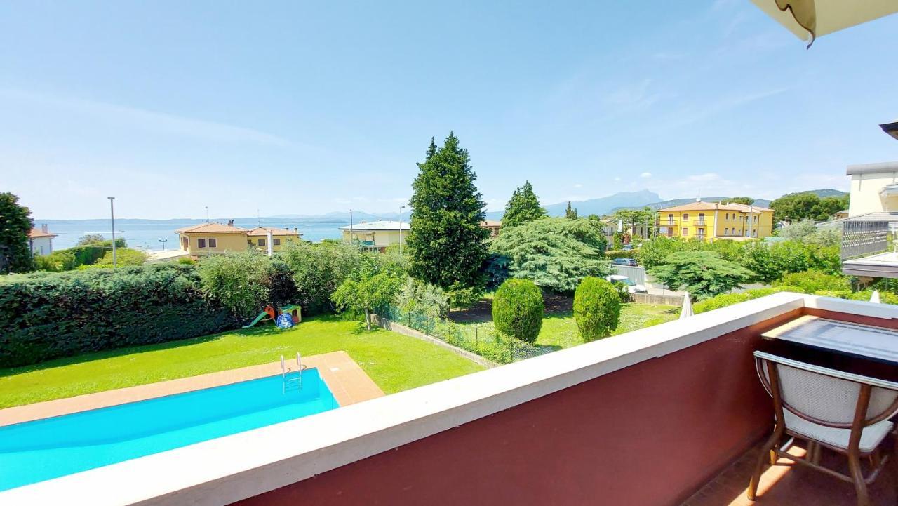 Narcisa View Lake&Pool Apartment Бардолино Экстерьер фото
