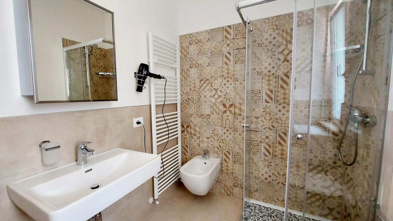 Narcisa View Lake&Pool Apartment Бардолино Экстерьер фото